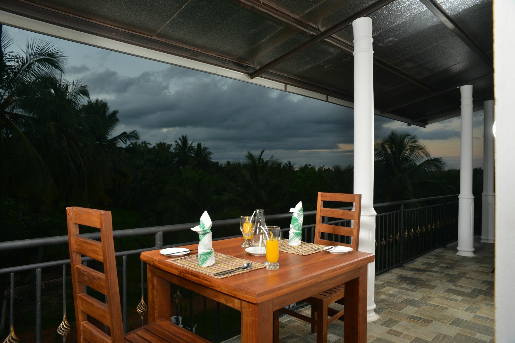 Rajarata Family Resort Holambra Exterior foto
